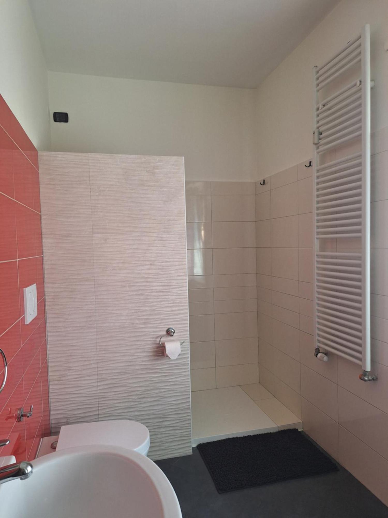 דירות Locate di Triulzi La Casa Di Zoe מראה חיצוני תמונה